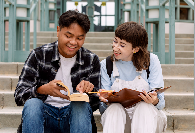 الآفاق الدراسية ما بعد البكالوريا الأدبية